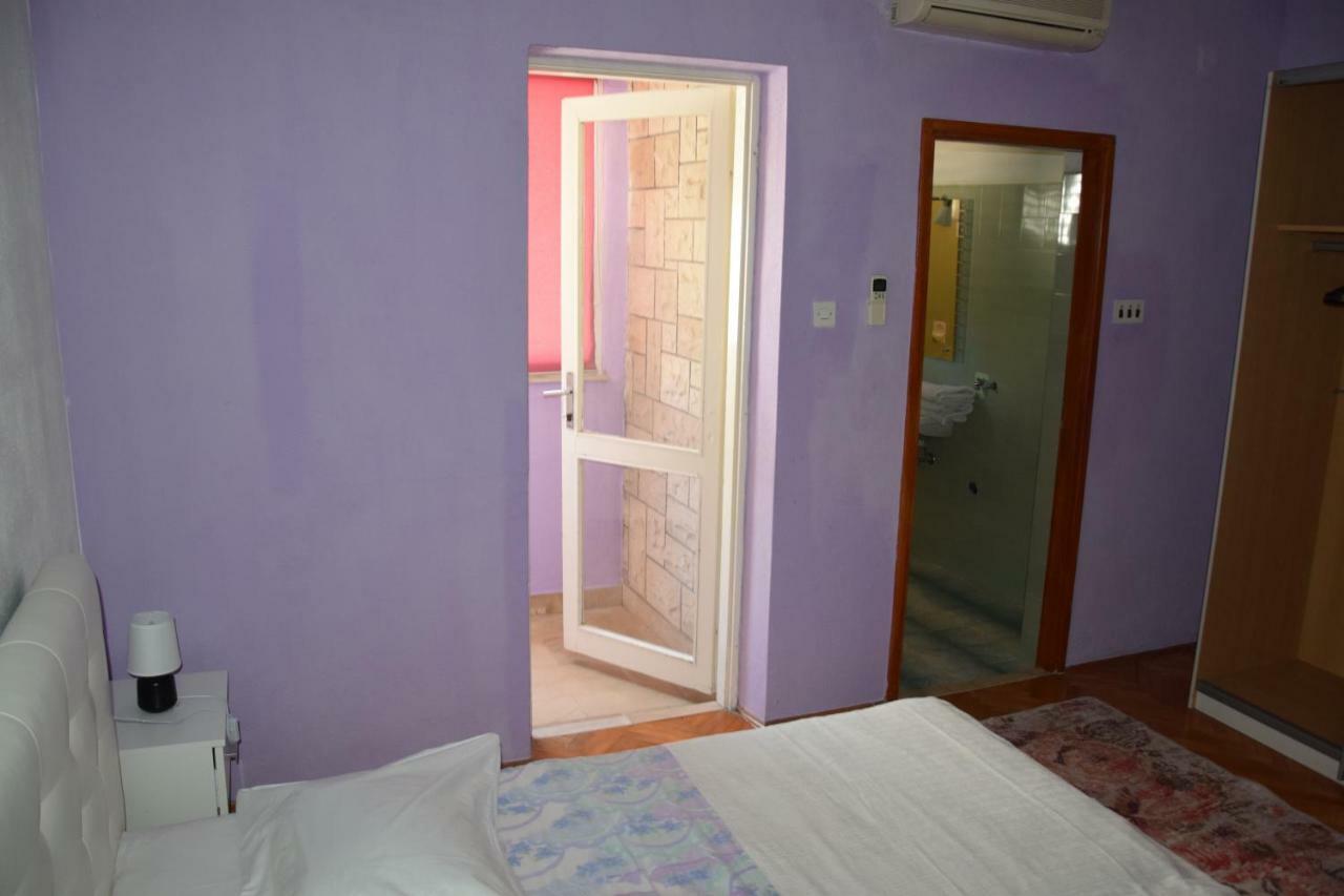Apartman Linda 1 Baška Voda Buitenkant foto