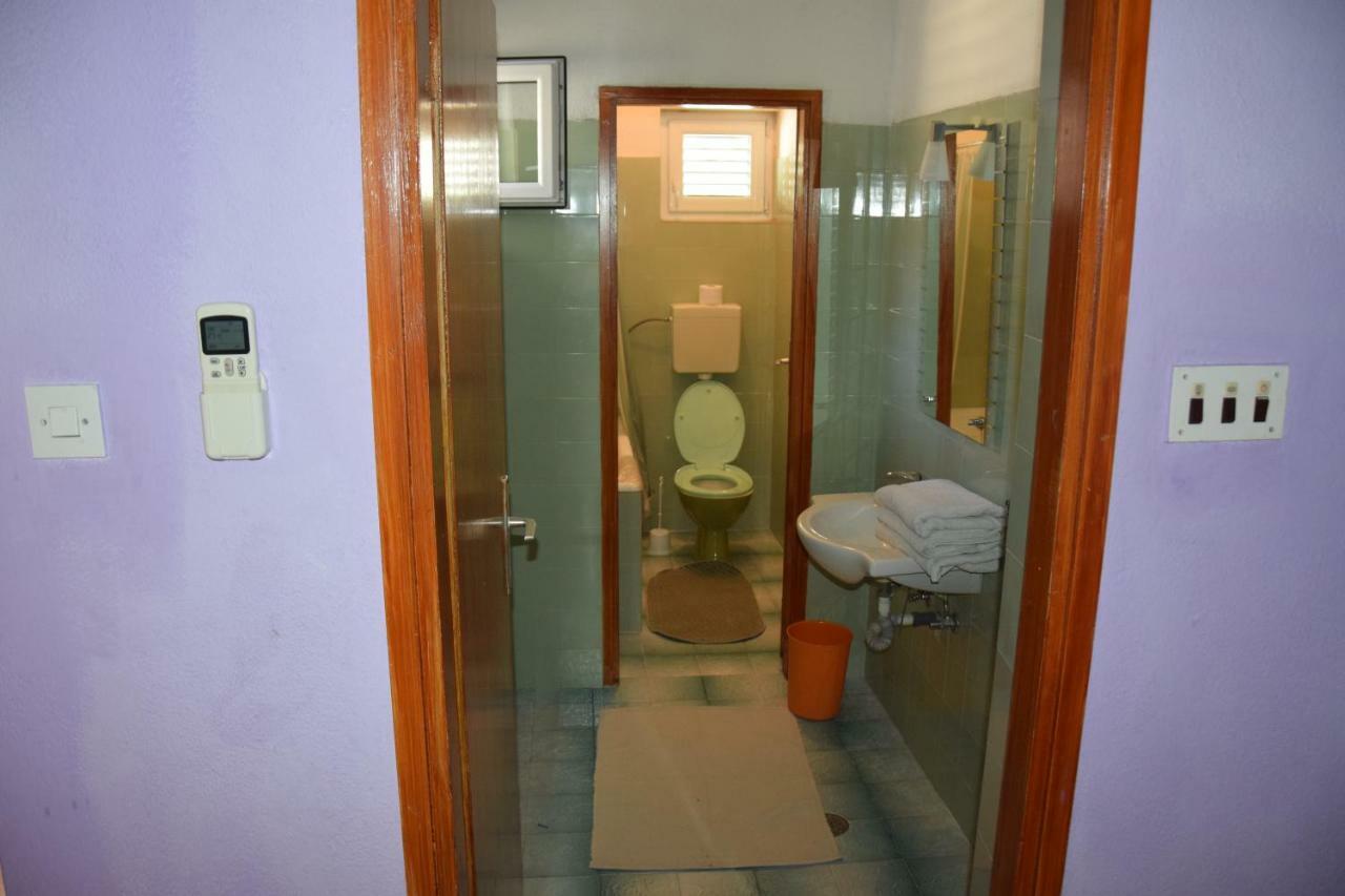 Apartman Linda 1 Baška Voda Buitenkant foto
